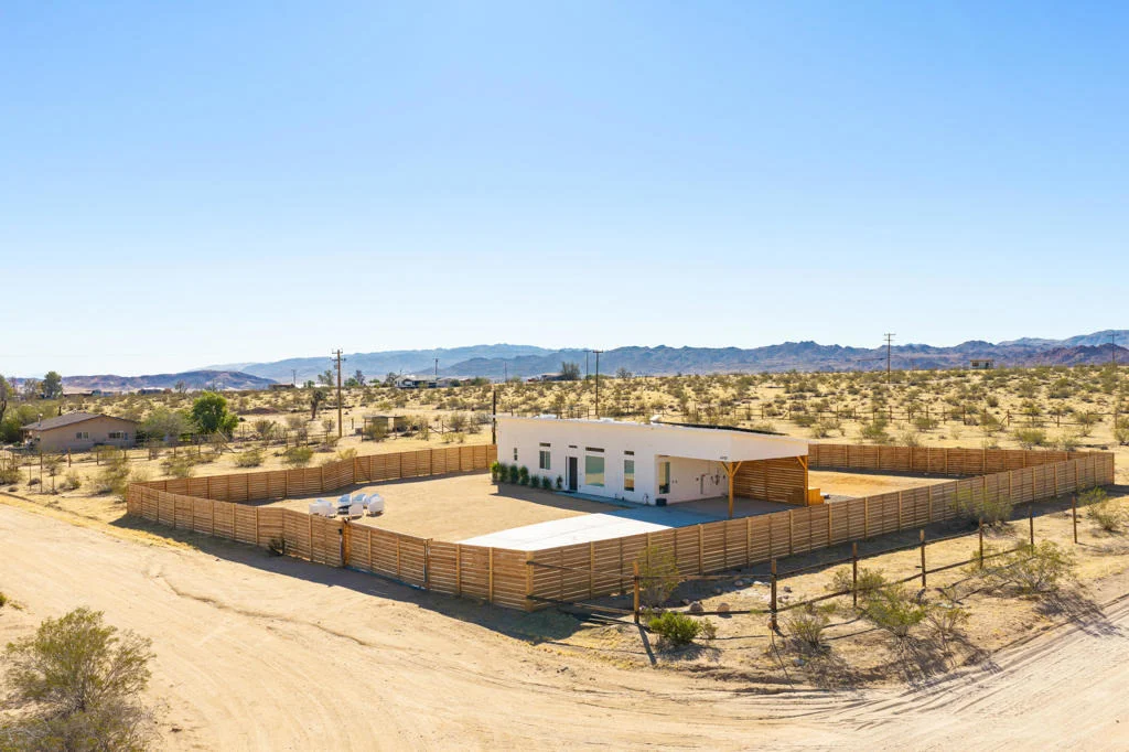 Photo of 61723 Highland View Drive