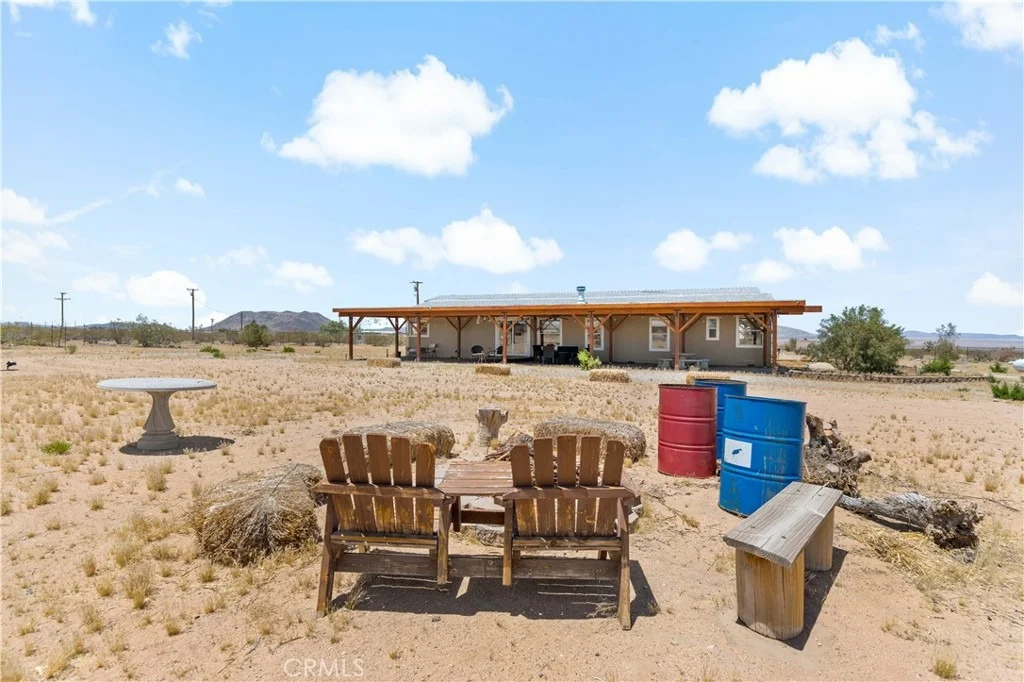 Photo of 61375 Leslie Lane