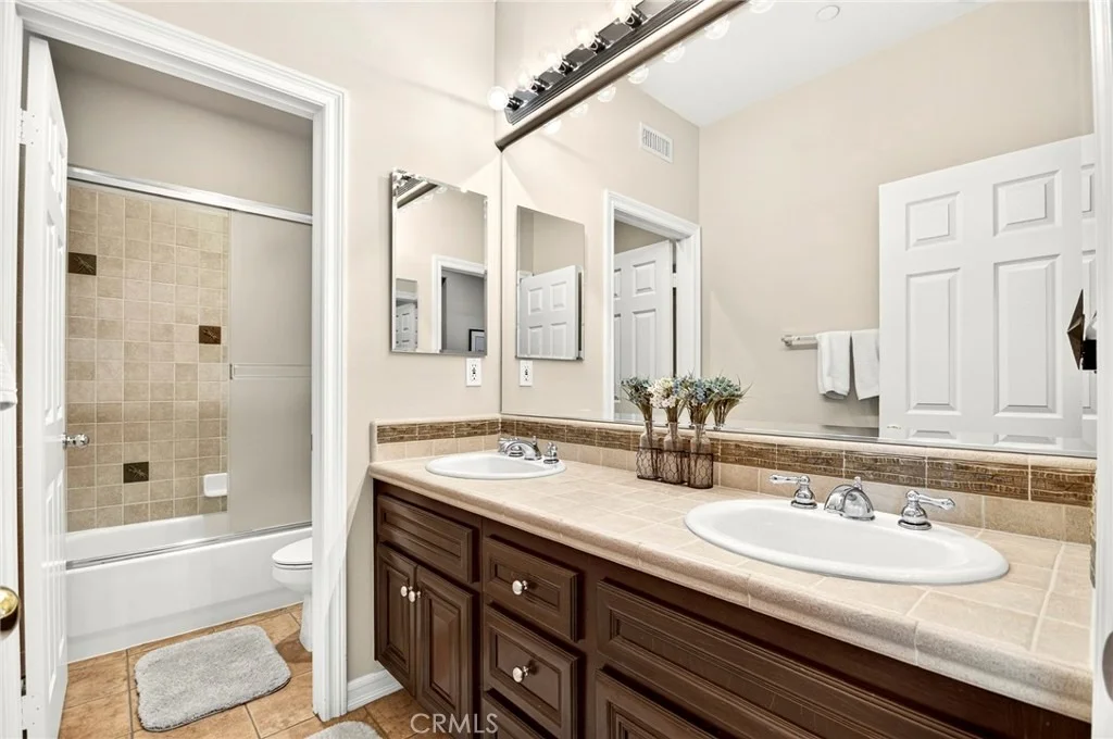 Photo of 36 Foxtail Court