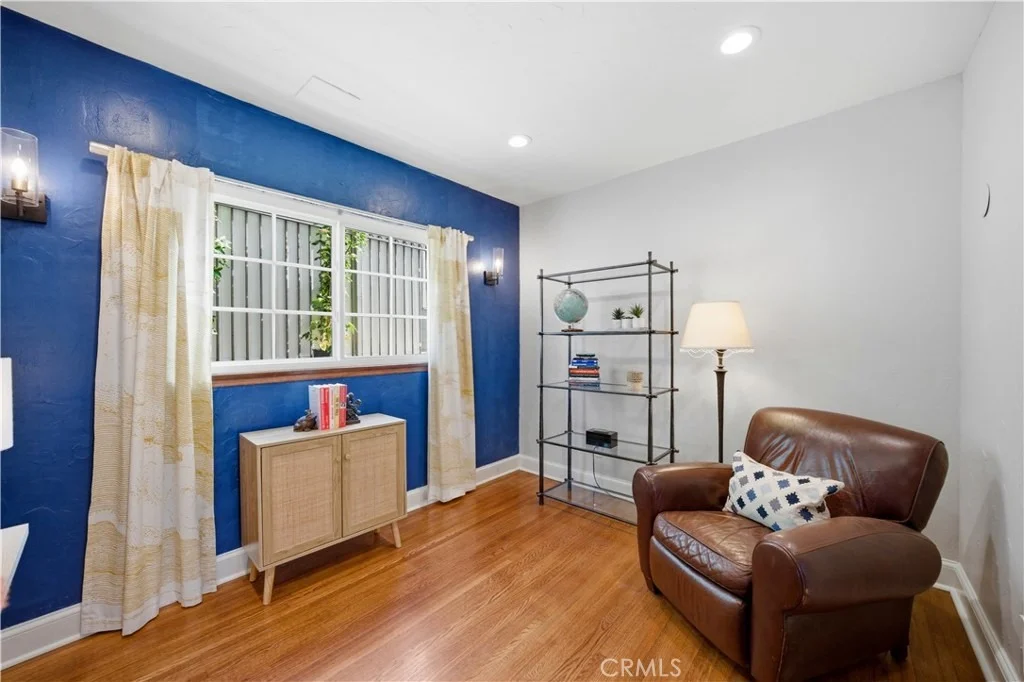 Photo of 258 Argonne
