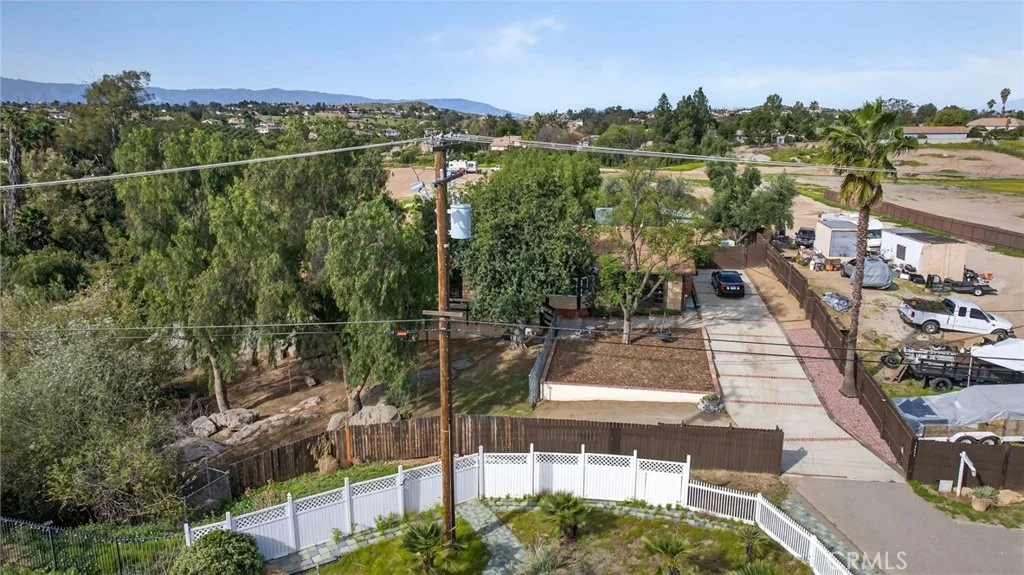 Photo of 14435 Wood Road