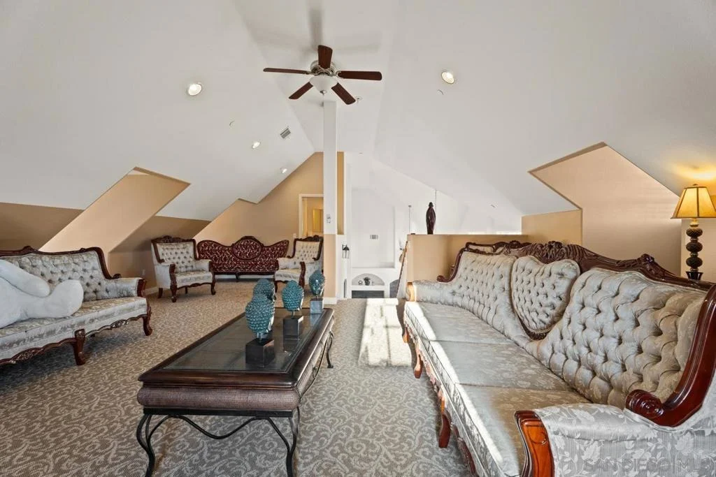 Photo of 2101 Coulter Lane