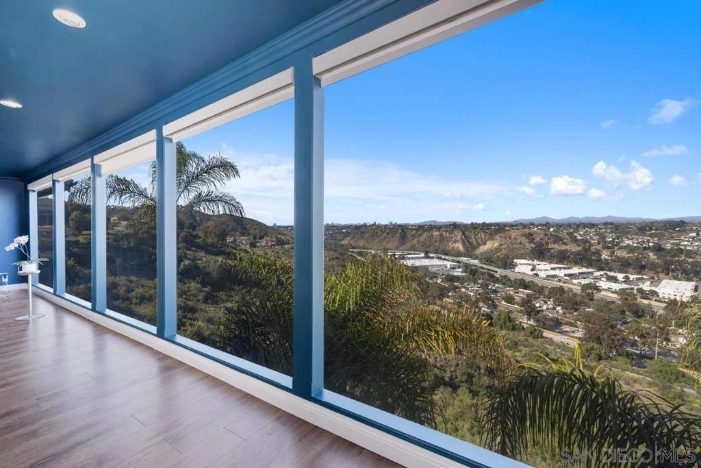 Photo of 5713 Desert View Drive