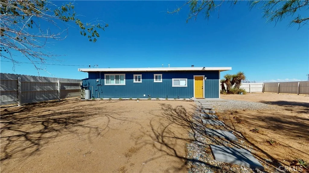 Photo of 829 Cambria