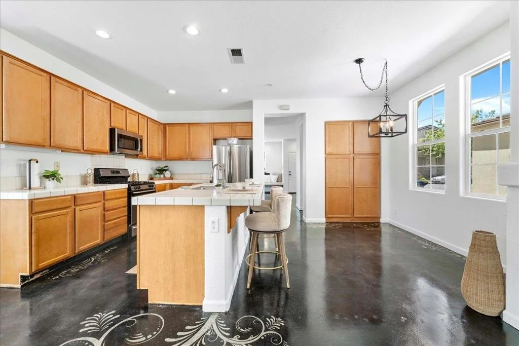 Photo of 21 La Jolla Street