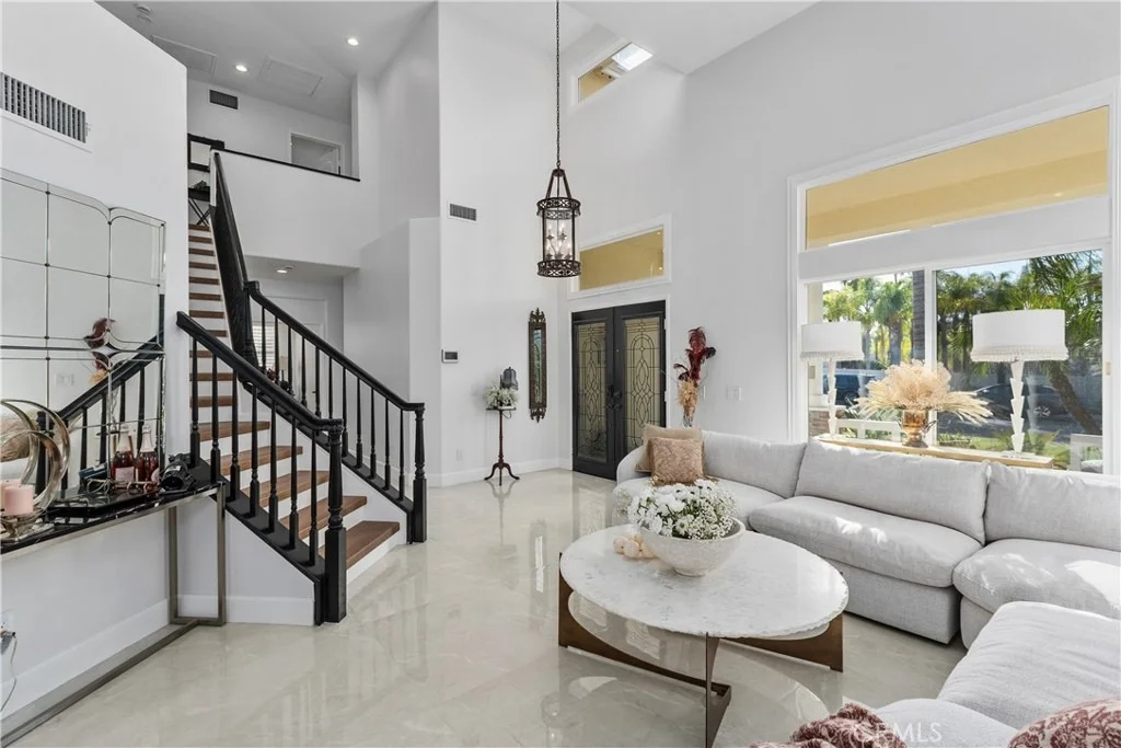 Photo of 42332 Camino Merano
