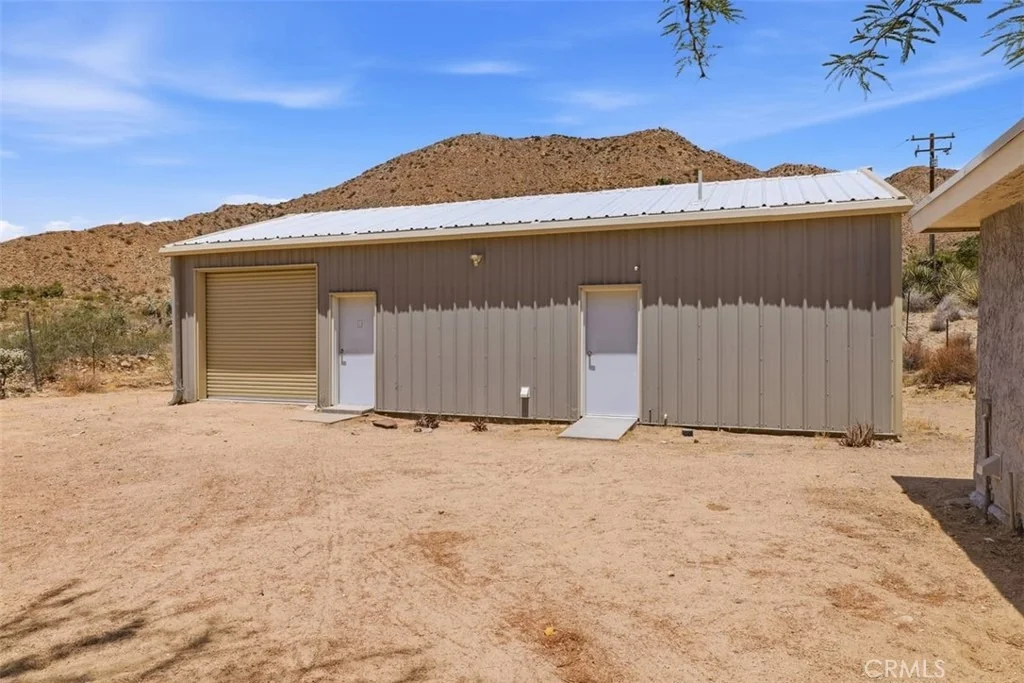 Photo of 52390 Altadena