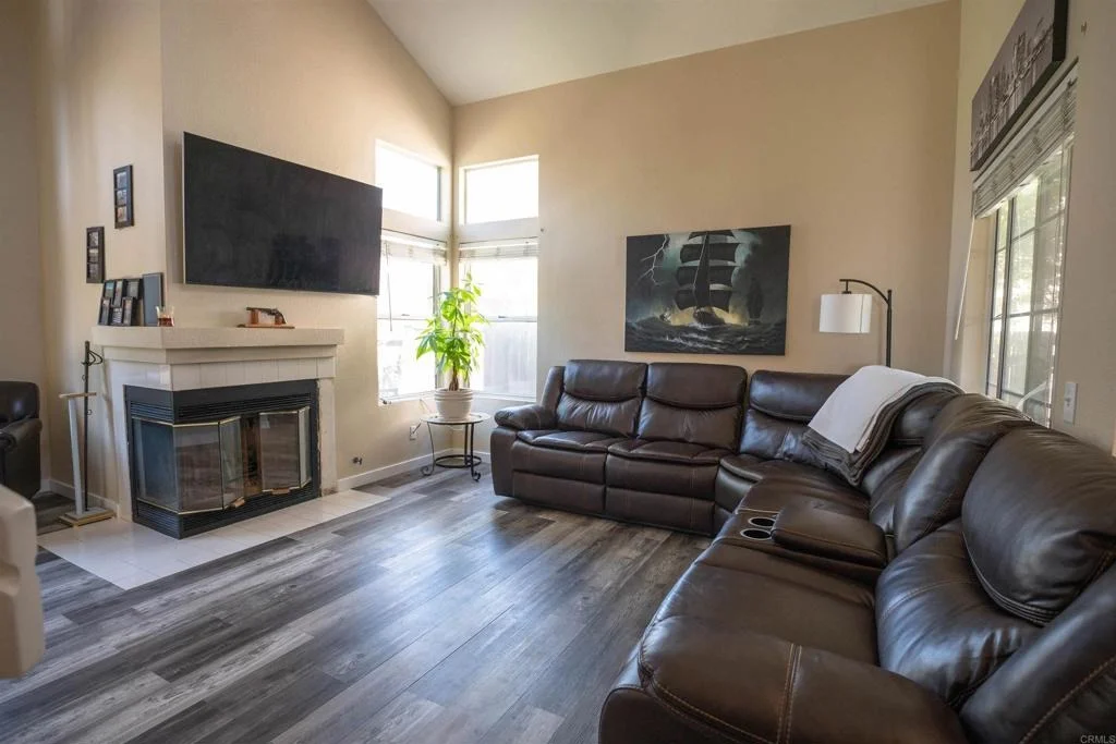 Photo of 33029 Rossman Circle