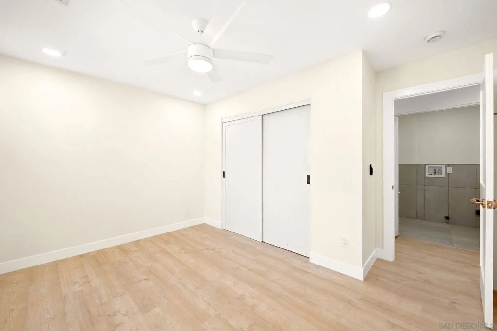 Photo of 2073 Willow Glen