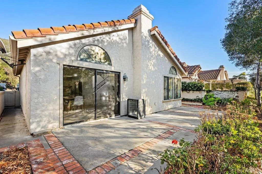 Photo of 2533 Holly Valley Drive