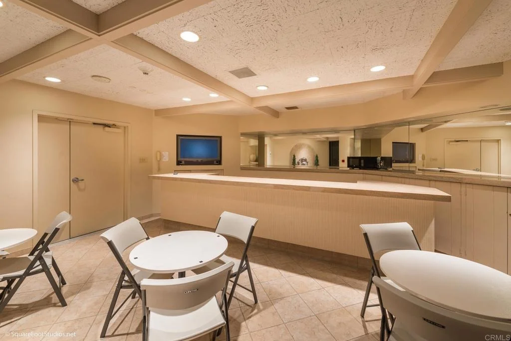 Photo of Unit 5E at 939 Coast Boulevard