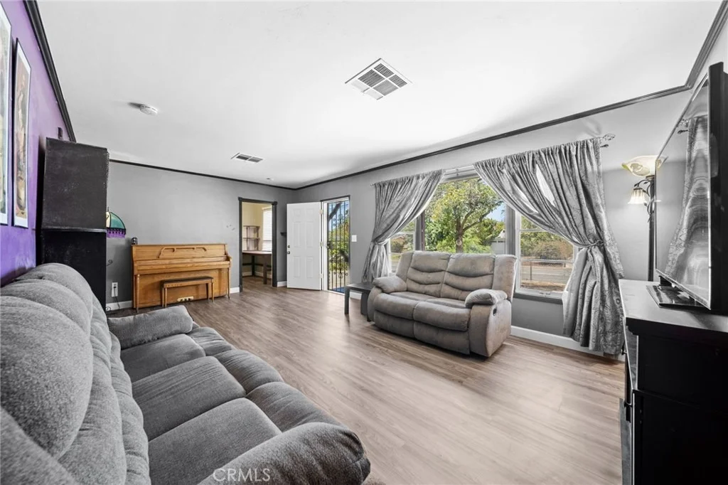 Photo of 34347 Fairview Drive