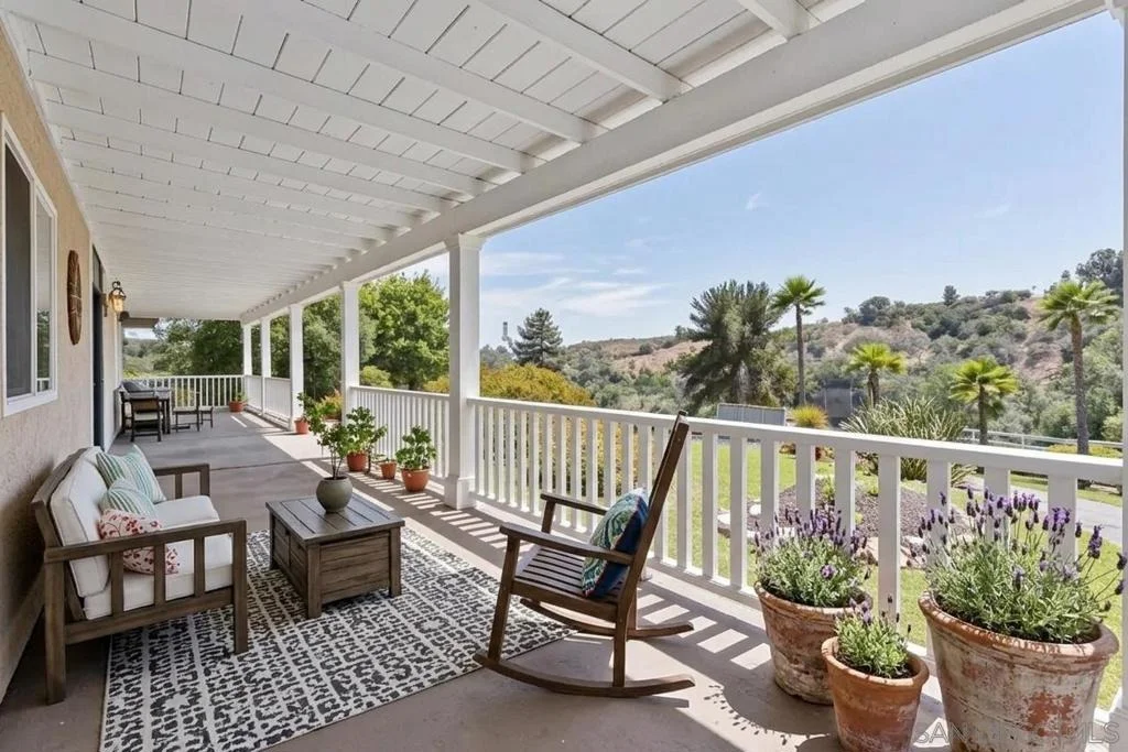 Photo of 3562 S Mission Road