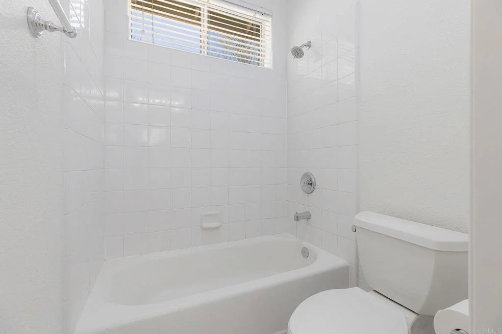 Photo of 2445 Southern Oak Road