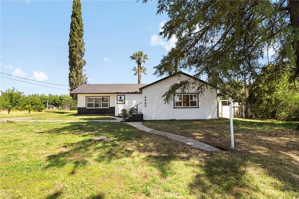 Photo of 4440 County Road M 1/2
