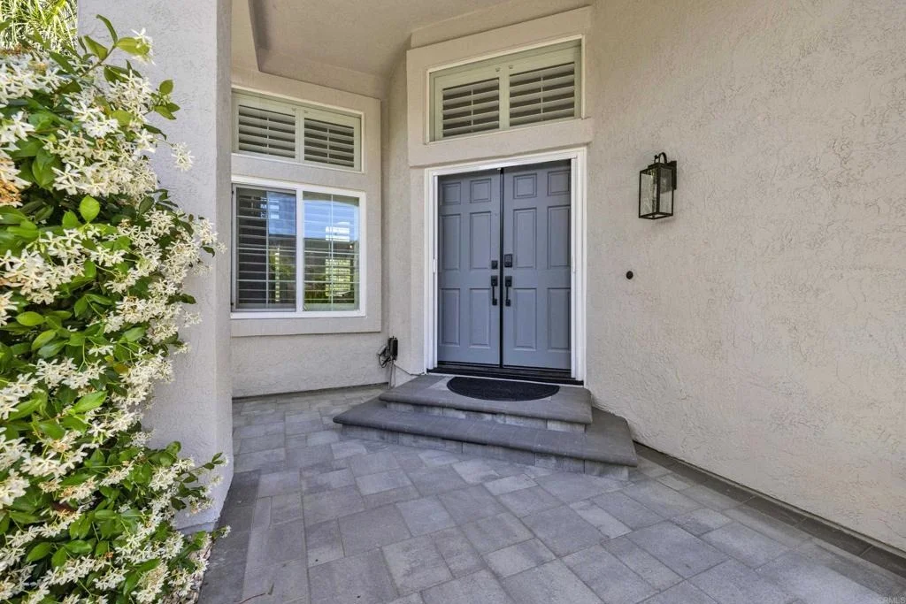 Photo of 948 Honeysuckle Drive