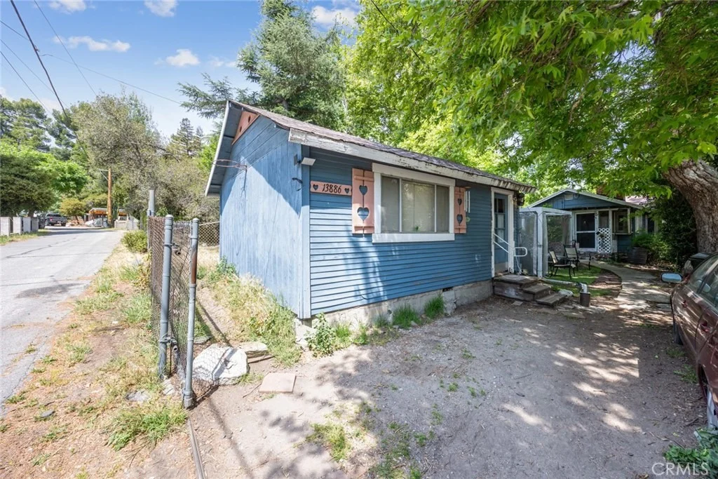 Photo of 13886 Hazel Drive