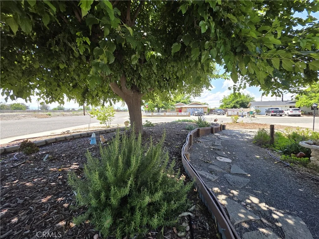 Photo of 6265 Huggins Dr