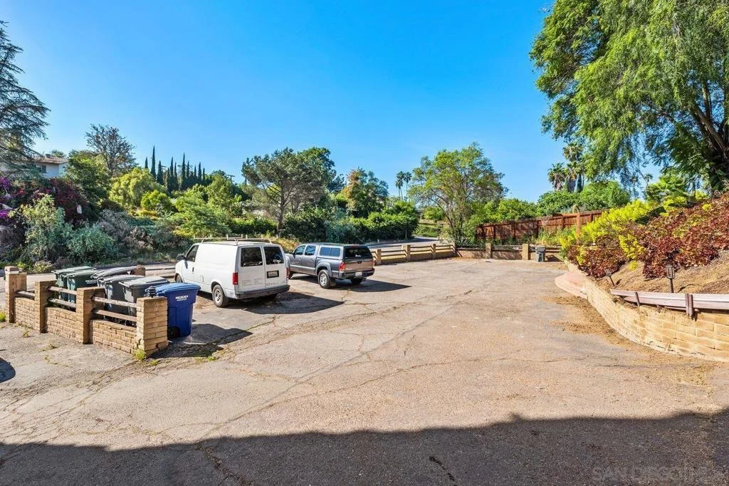Photo of 4525 Avocado Blvd