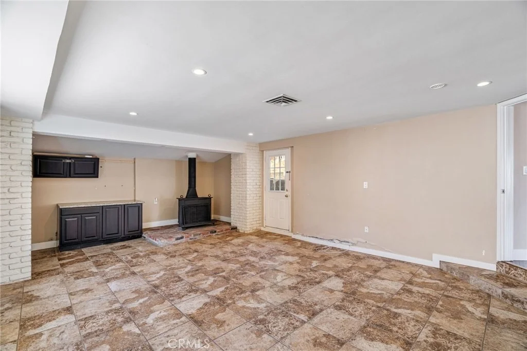Photo of 4535 Avocado Boulevard