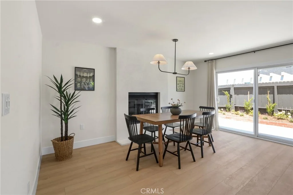 Photo of 9281 Comstock