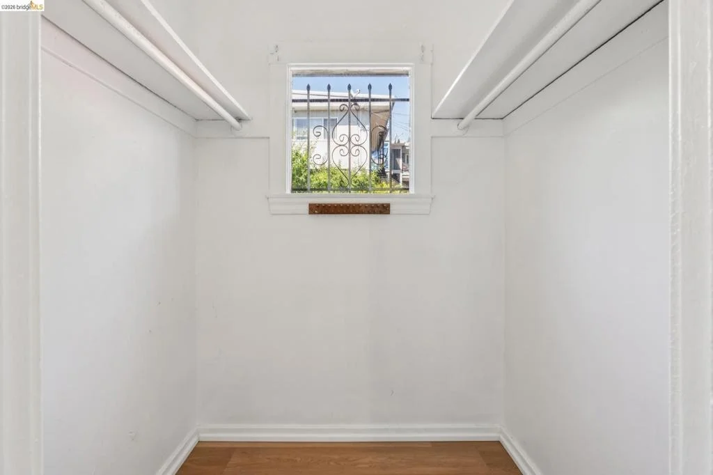 Photo of 7650 Ney Ave