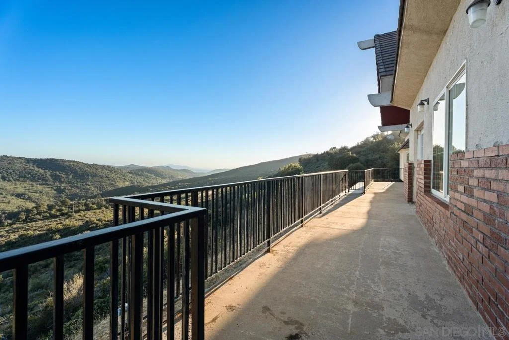 Photo of 2101 Coulter Lane