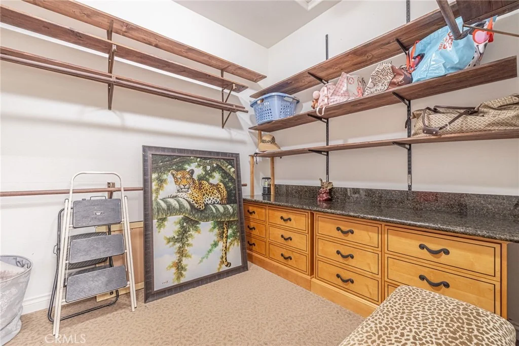 Photo of 33442 Desert Road