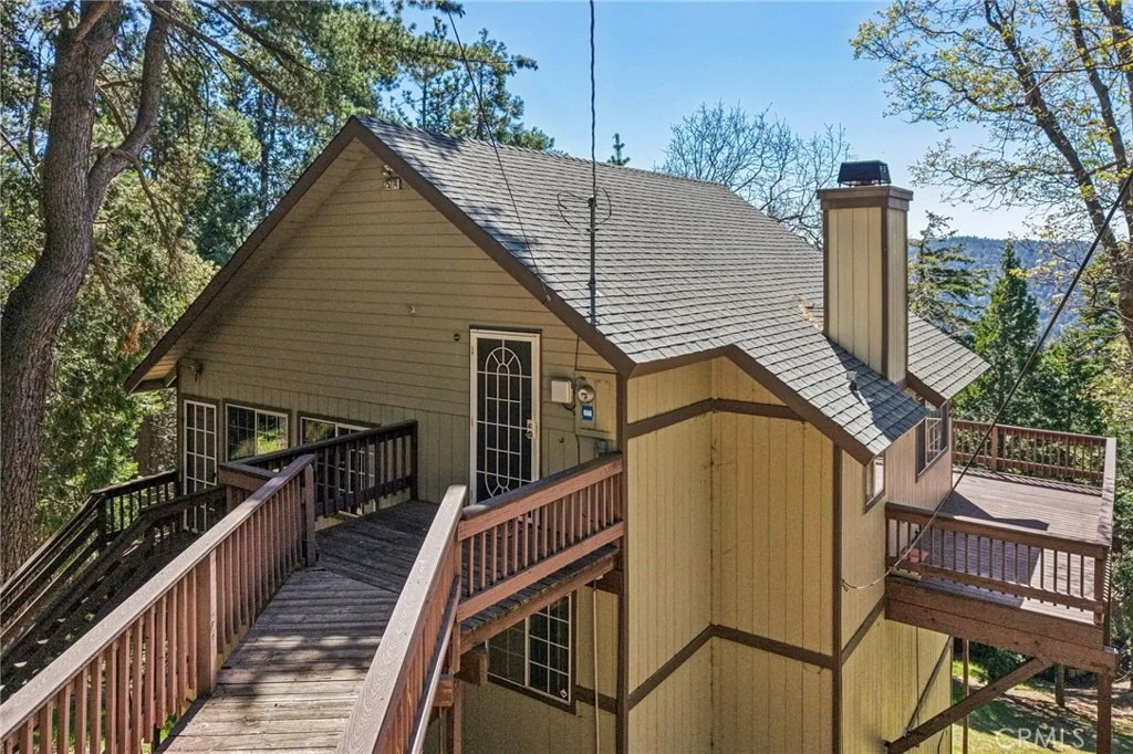 Photo of 25274 North Road