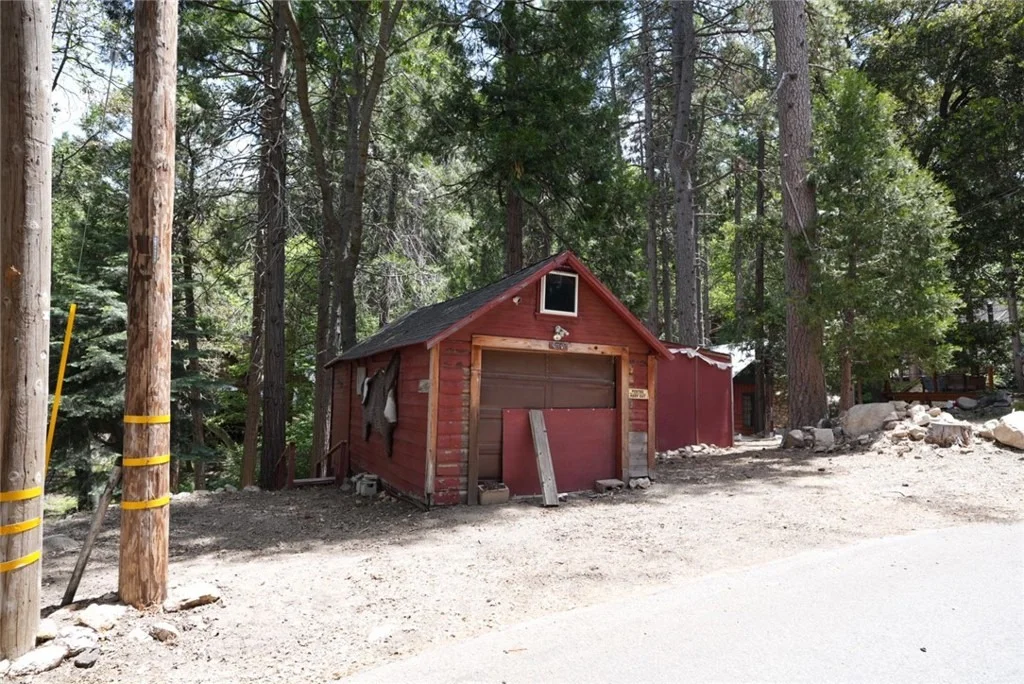 Photo of 25020 Moon Drive