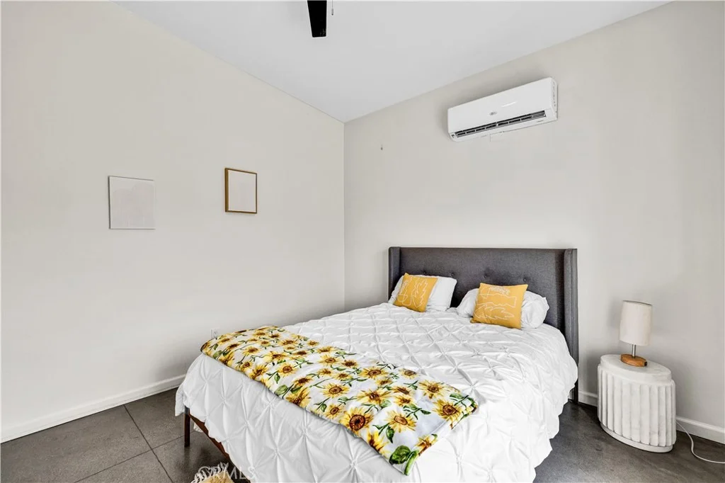 Photo of 7276 Encina Road