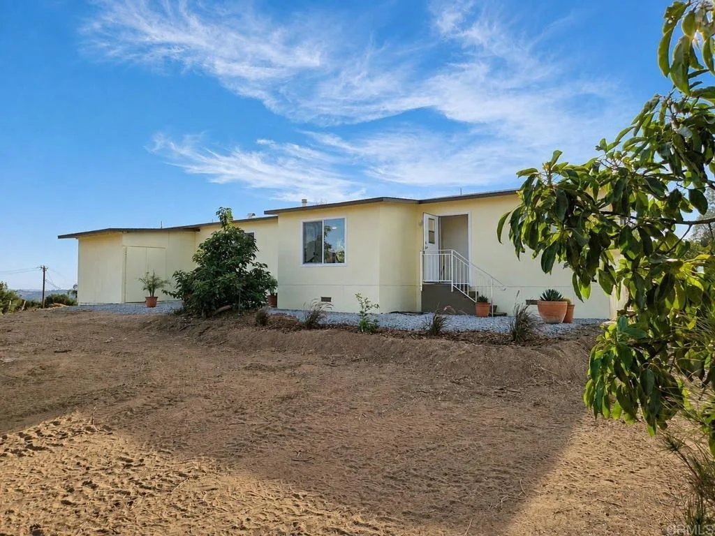 Photo of 1843 Canyon Heights Road