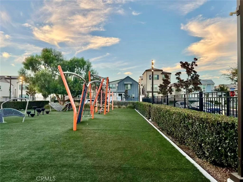 Photo of 7555 Botany Street