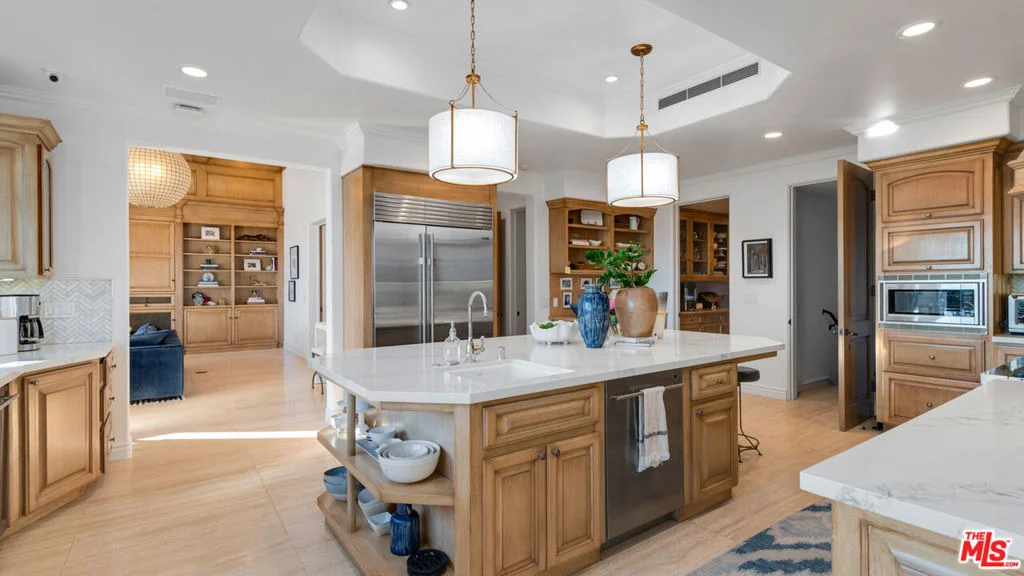 Photo of 6110 Merritt Drive