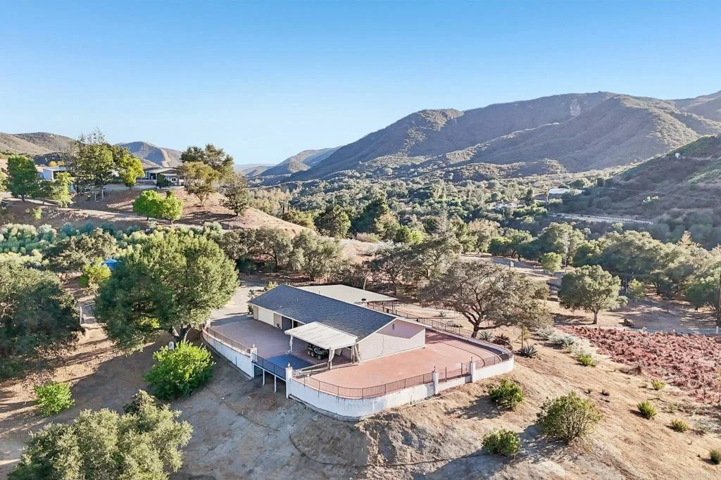 Photo of 39339 De Luz Road