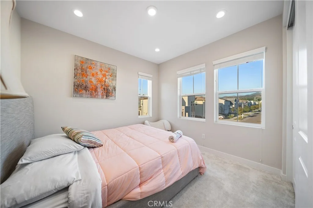 Photo of 151 Fremont