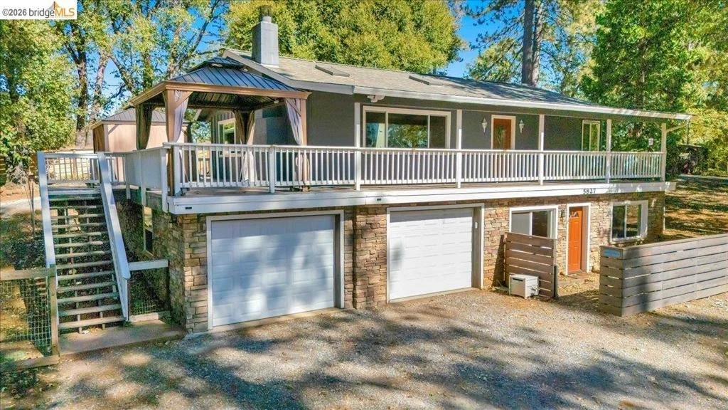 Photo of 5827 Lookout Ct