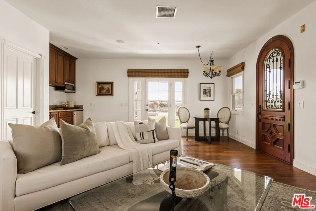 Photo of 2370 N Refugio Road