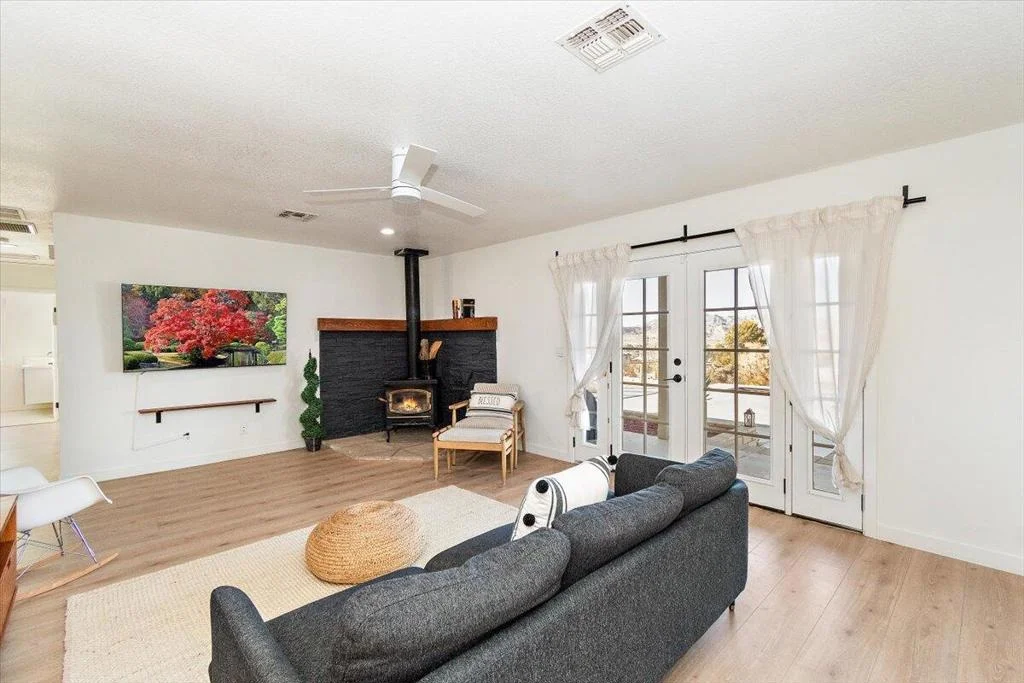 Photo of 61746 Crest Cir Drive