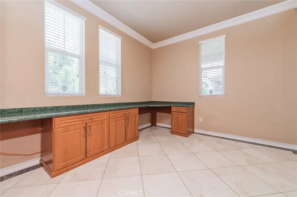 Photo of 25111 Cliffrose