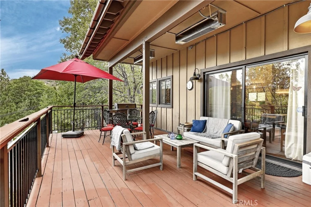 Photo of 27779 West Shore