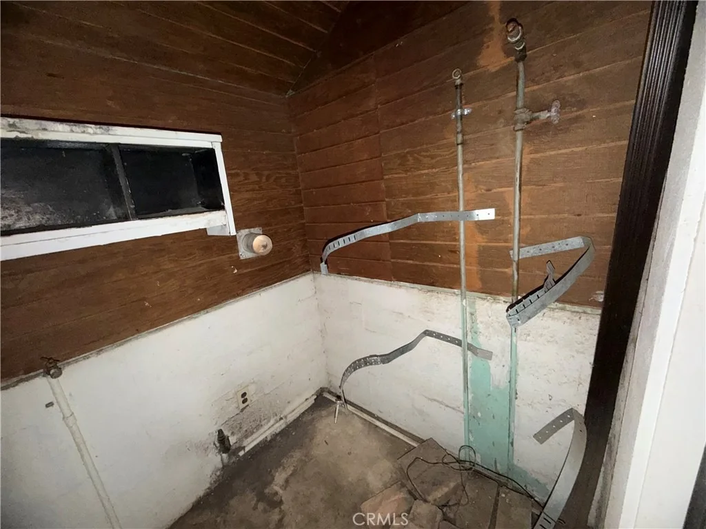 Photo of 567 W Yermo