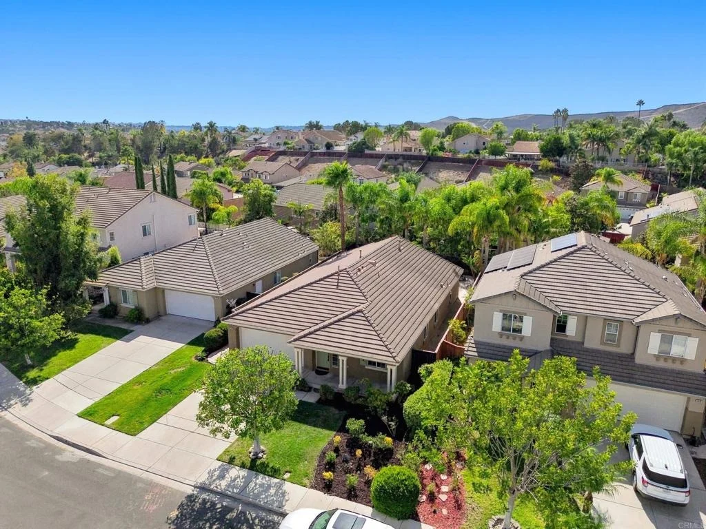 Photo of 1009 Longfellow Court