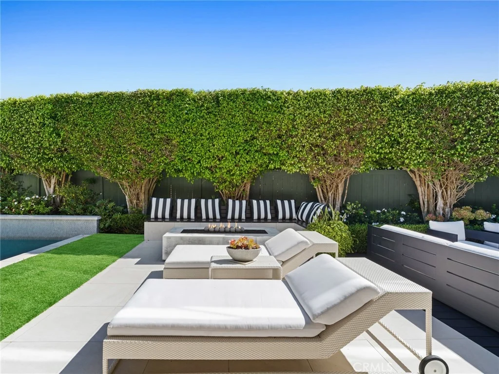 Photo of 820 Emerald Bay