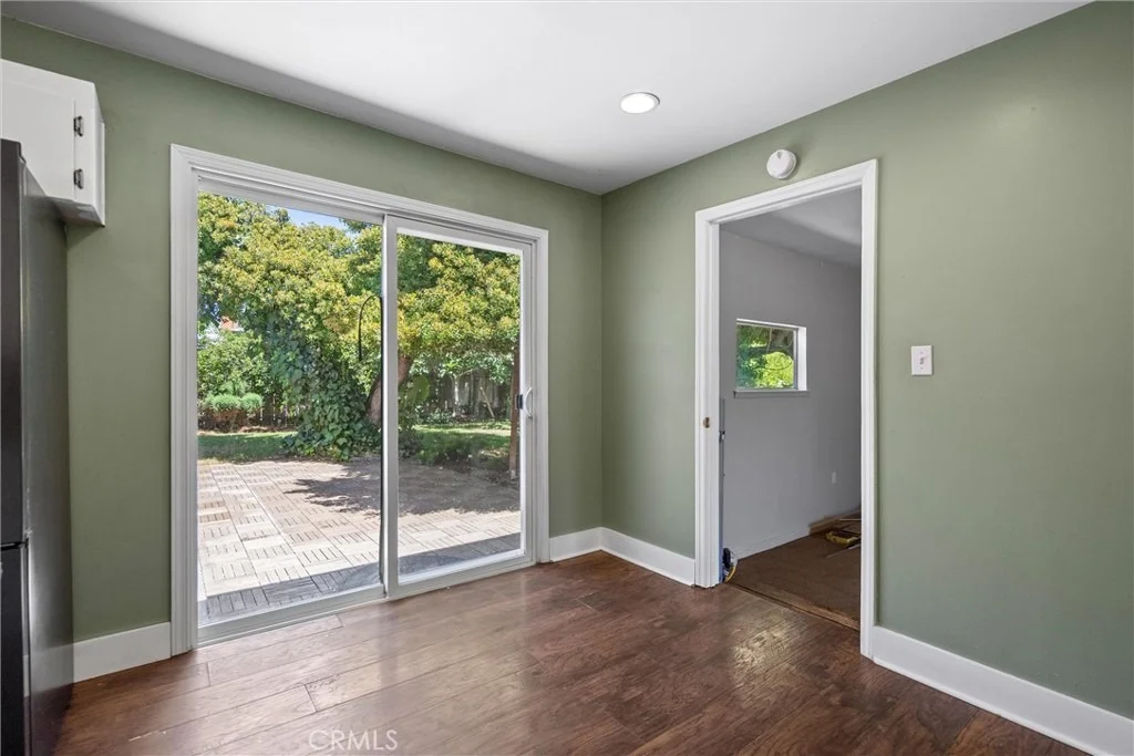 Photo of 598 East Avenue
