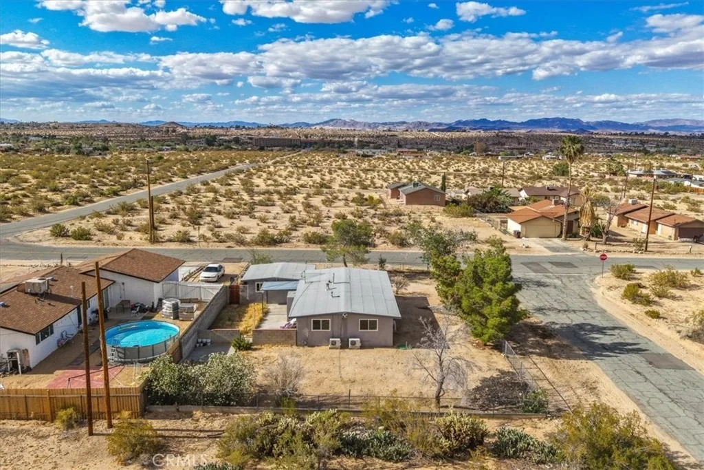 Photo of 72589 Sullivan Road