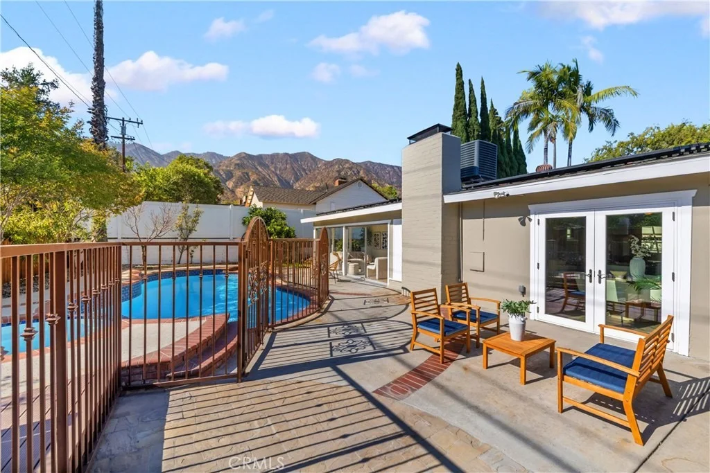 Photo of 1255 Hastings Ranch Drive