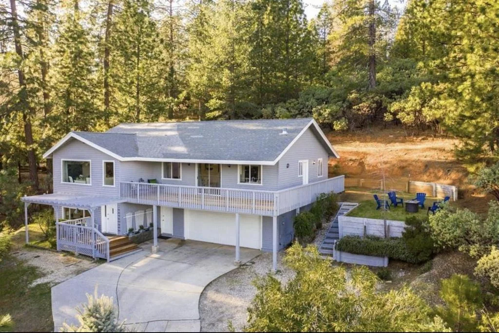 Photo of 15126 Carrie Drive