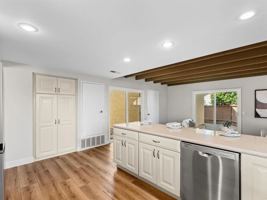 Photo of 1761 Gascony Road