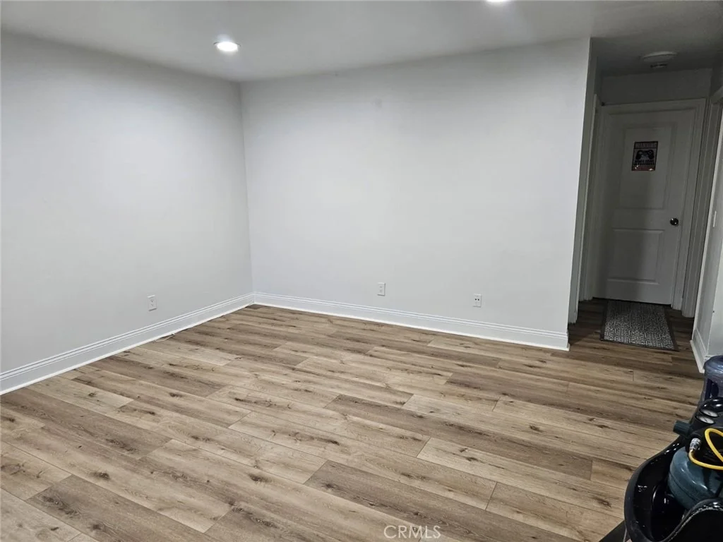 Photo of 12805 18 Mapleview